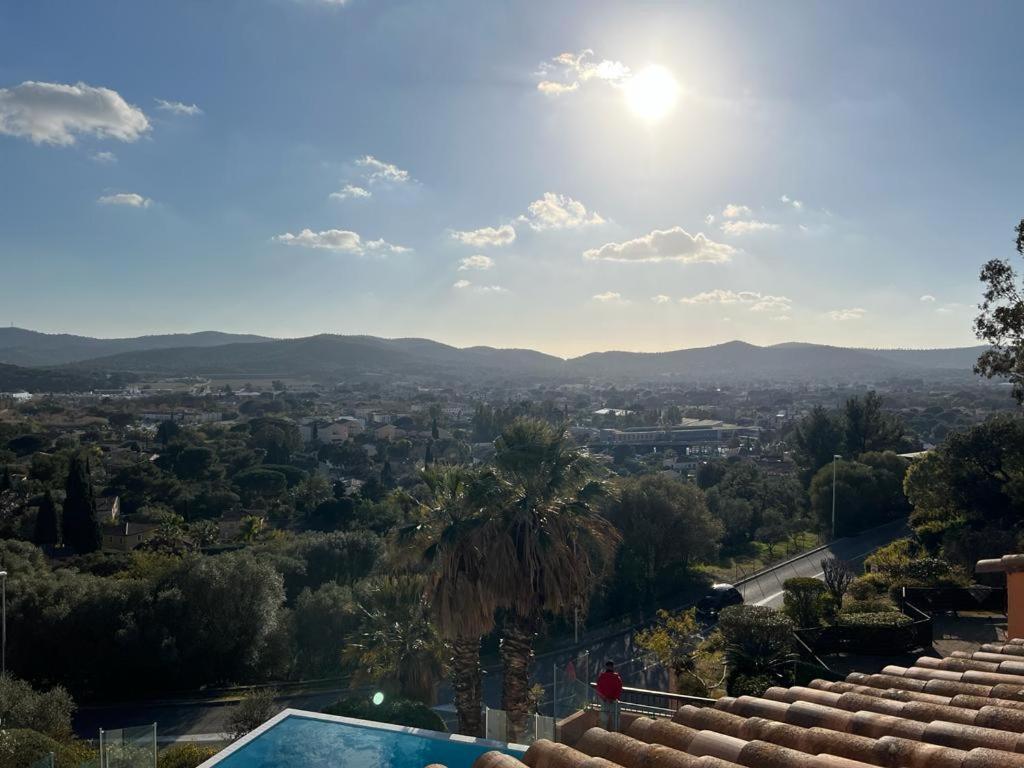 Appartement Vue Sur Mer, Piscine, Garage Prive Bormes-les-Mimosas Bagian luar foto